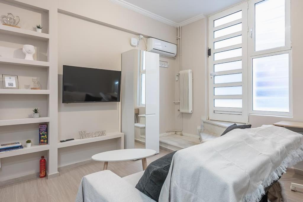 Cozy Evangelismos By Mdk Apartment *